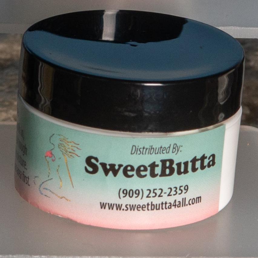 Sweetbutta Creme travel-size jar – shea body butter for eczema relief and on-the-go skincare
Compact SweetButta Creme travel jar – natural moisturizer for dry skin and daily hydration